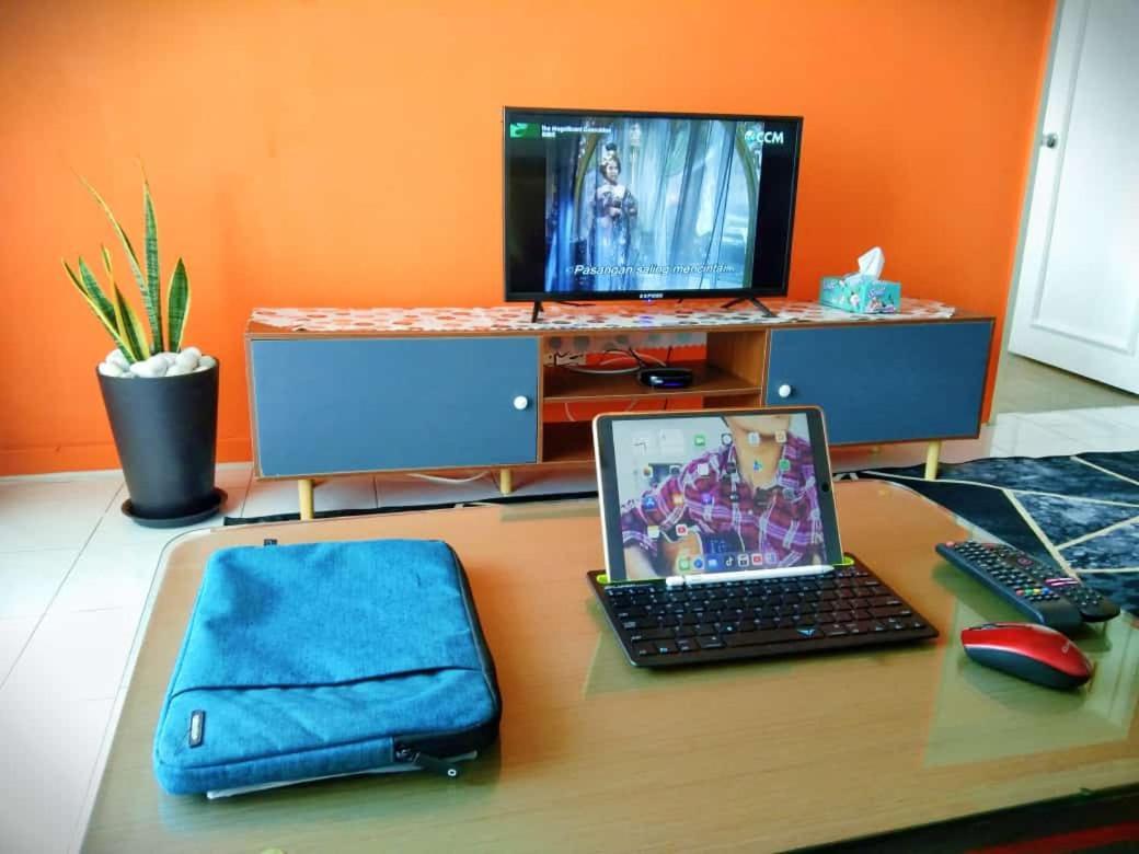 Ferienwohnung Sofea Garden Malacca Exterior foto