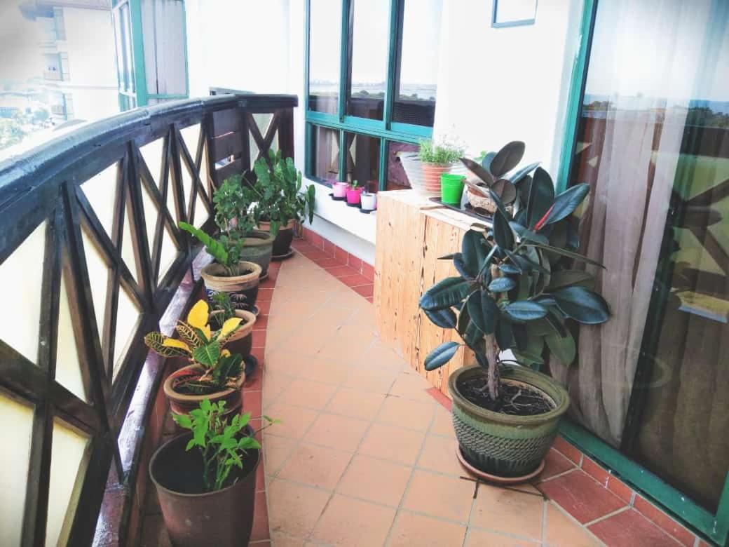 Ferienwohnung Sofea Garden Malacca Exterior foto